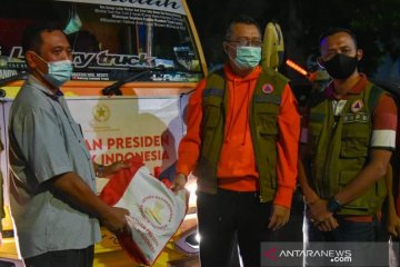 Presiden Jokowi kirim 13 ribu paket sembako untuk korban banjir Bima