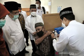 JK resmikan gerakan masjid jadi sentra vaksinasi