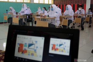 Pemda diharapkan selektif pilih sekolah untuk belajar tatap muka