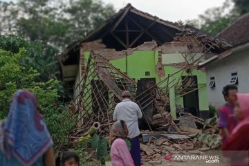 Gempa sempat padamkan listrik Malang Selatan