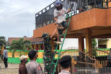 Pemkab Blitar libatkan semua unsur benahi bangunan rusak akibat gempa