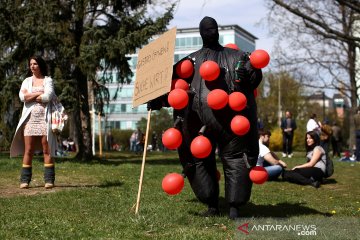 Austria larang orang belum divaksin penuh masuk restoran