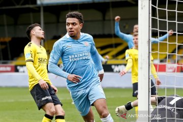 Donyell Malen bawa PSV amankan kembali posisi kedua