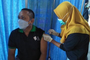 Kemenkes tambah target sasaran vaksinasi lansia Mataram jadi 22.000