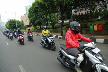 Membelah jalanan Ibu Kota menunggangi Yamaha Gear 125