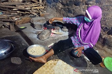 Kuliner jagung titi dan nuansa Ramadhan di Negeri Lamahala, Flores