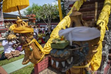 Sembahyang Galungan Di Palembang
