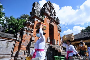 Hari Raya Galungan di Denpasar