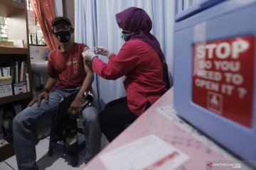 Dinkes Jakarta Utara bolehkan vaksin anak pembawa lansia