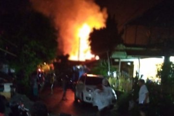 Delapan rumah di Perumnas I Waena Jayapura terbakar