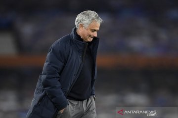 Mourinho tidak targetkan kembali ke manajemen musim depan