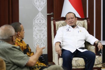 La Nyalla minta Pemprov Jatim kawal pembayaran THR