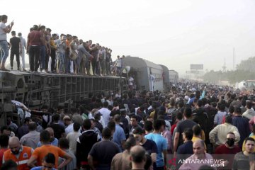 Kereta anjlok di Mesir, 11 orang meninggal dunia