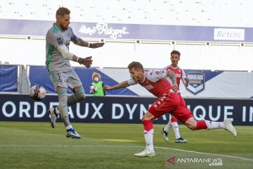 Monaco pangkas jarak dari puncak setelah cukur Bordeaux 3-0