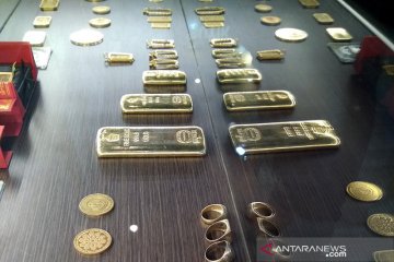 Harga emas Antam naik lagi jadi Rp1,064 juta per gram
