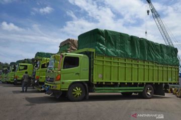Perbatasan Afghanistan-Pakistan ditutup, ribuan truk barang terjebak