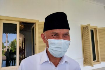 Gubernur Sumbar ingatkan kepala daerah lakukan mutasi sesuai aturan