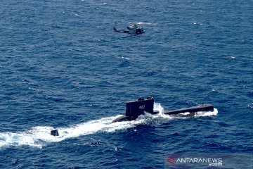 TNI: Komunikasi dengan KRI Nanggala terputus saat penembakan torpedo