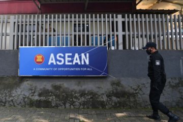 Menjelang KTT ASEAN di Jakarta