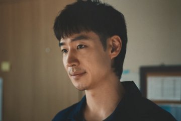 Lee Je-hoon jadi "penghapus trauma" di serial "Move to Heaven"