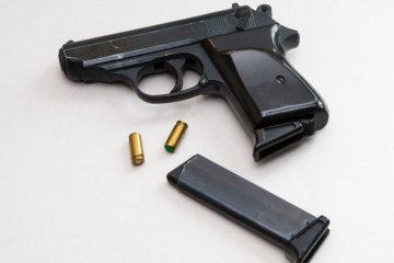 Densus 88 amankan penjual senjata api ilegal di Malang
