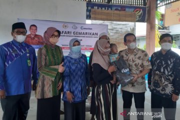 Anggota DPR kampanye gemar makan ikan, cegah kekerdilan di Pontianak