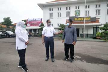 Wali Kota Madiun belajar penataan kota tua ke Gubernur Anies Baswedan