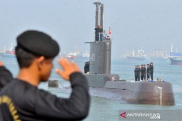 TNI terima bantuan kapal dari Singapura-Malaysia cari KRI Nanggala