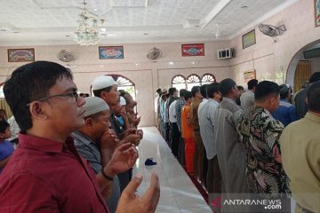 Warga Aceh Tamiang gelar Shalat Gaib untuk awak KRI Nanggala-402