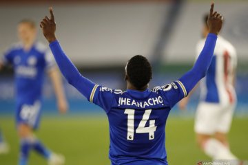 Iheanacho antar Leicester taklukkan Palace 2-1
