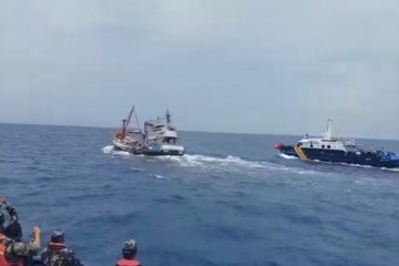 KKP amankan kapal pencuri ikan setelah kejar-kejaran di Natuna Utara