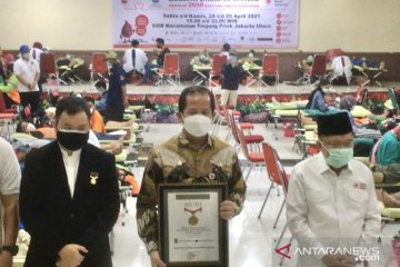 Jusuf Kalla hadiri gerakan donor darah di Jakarta Utara