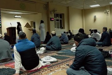 Laporan dari Inggris - Muslim Inggris masih utamakan beribadah di rumah
