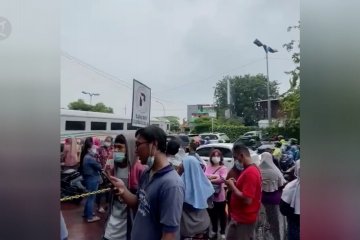 Gempa magnitudo 6,7 dirasakan warga Surabaya