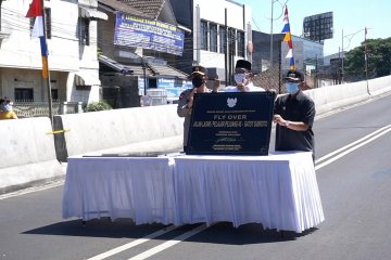 Ridwan Kamil resmikan dua jalan layang di Kota Bandung