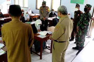 Bupati Temanggung pantau pelaksanaan pembelajaran tatap muka