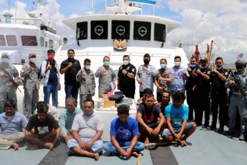 100 Hari KKP era Menteri Trenggono tangkap 72 kapal pencuri ikan