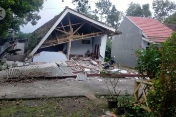 Presiden instruksikan tanggap darurat bencana gempa Jawa Timur