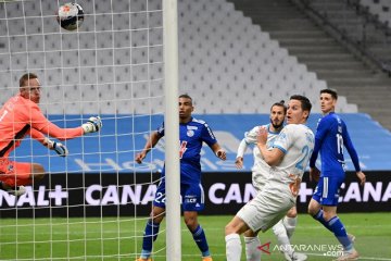 Gol larut hindarkan Marseille dari kekalahan lawan Strasbourg