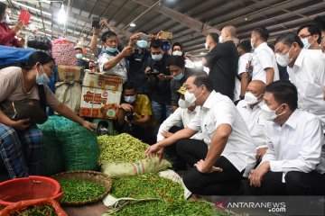 Menteri Perdagangan kunjungi Pasar Raya MMTC