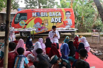 Anggota DPRD Lampung mengajak budayakan literasi sejak dini