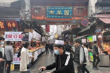 Menjelajahi surga kuliner halal di Xi'an China