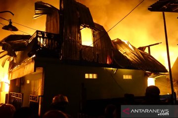 Kebakaran hanguskan 28 rumah di Makassar