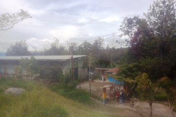 Gedung turbin banjir, listrik di Wamena-Papua padam