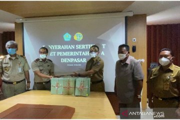 BPN serahkan 400 sertifikat tanah ke Pemkot Denpasar