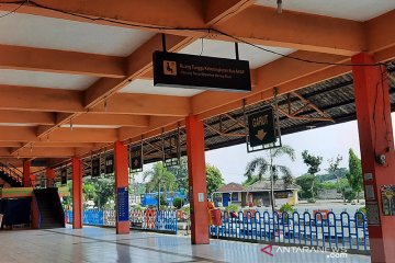 Terminal Kampung Rambutan sepi saat larangan mudik