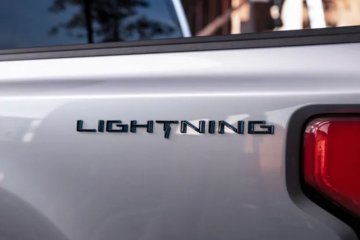 Truk pikap listrik pertama Ford akan dinamai F-150 Lightning