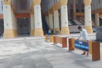 Pemkot Mataram tegaskan tidak ada pembatalan Shalat Id di masjid