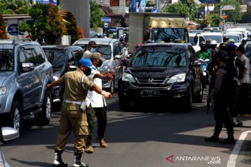 Sejumlah ruas jalan di Solo lengang pada H-1 Lebaran