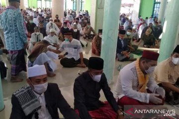 Cegah COVID-19, umat Islam Minahasa Tenggara patuh tak "open house"
